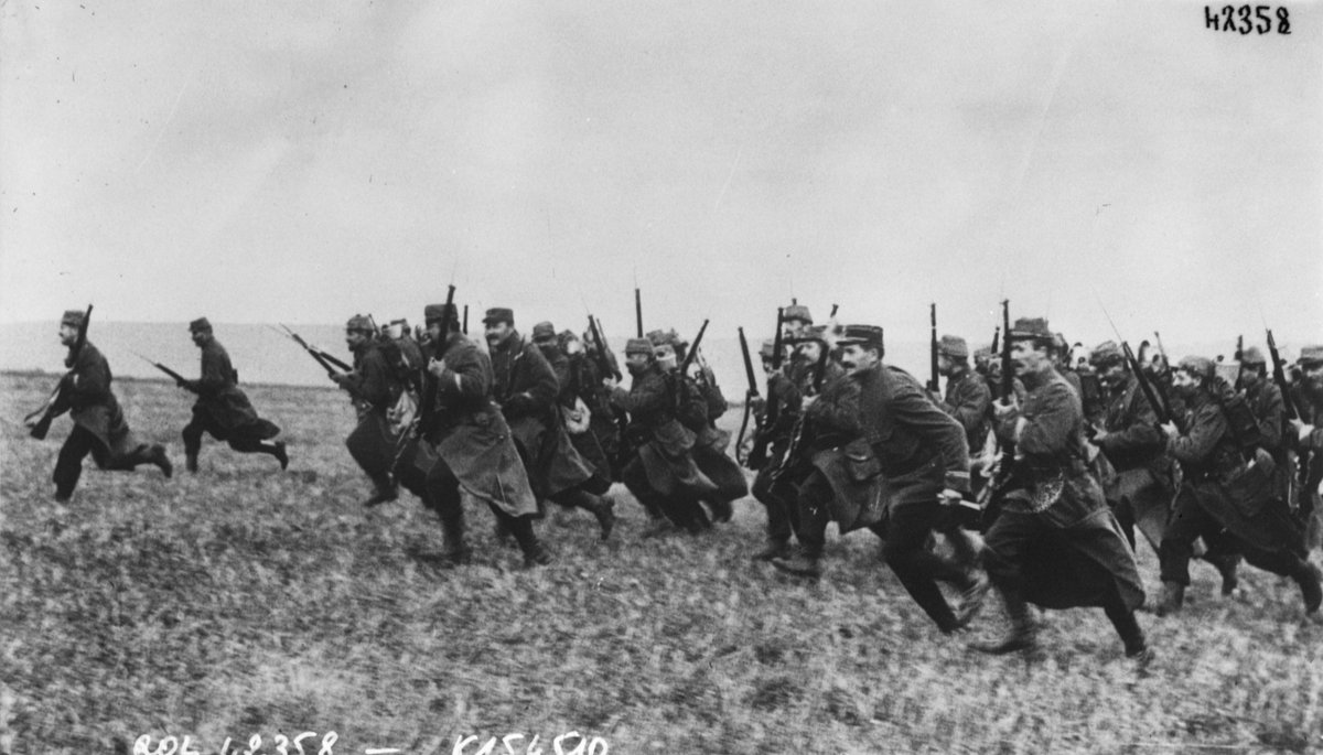 The first battle of the Marne begins, 1914